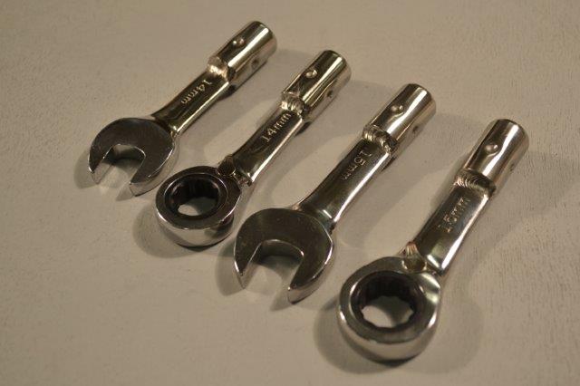 Reversible Ratcheting Medium Large Wrench Set – Metric